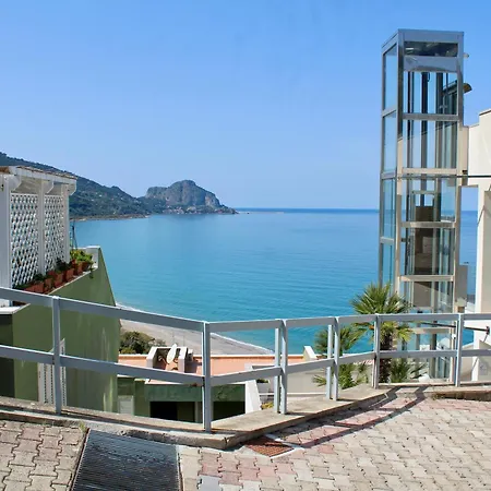 Seaside Oasis Апартаменты Чефалу