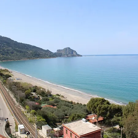 Seaside Oasis Cefalù